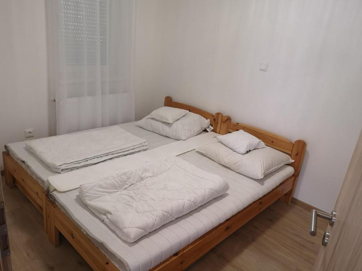 Apartamento Nella Apartman Siófok Exterior foto
